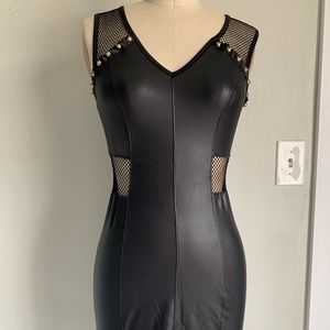 Rubber dress sz S bebe